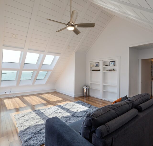 Sea Duck Cottage LOFT